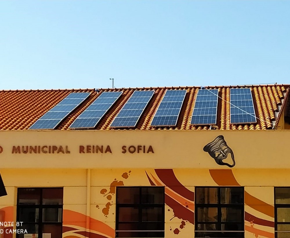 Belorado instala paneles fotovoltaicos en edificio